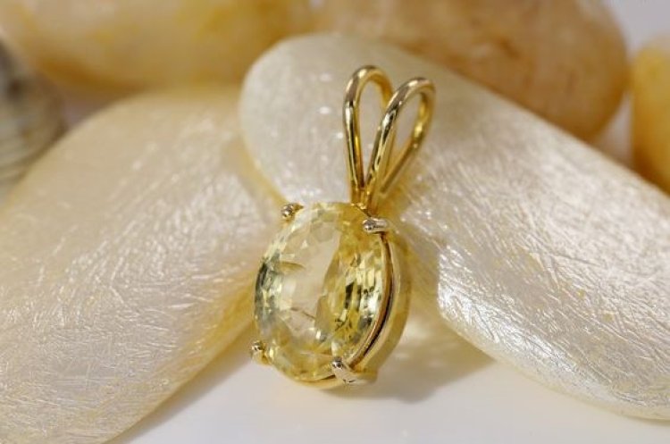 Everything You Need to Know About Yellow Sapphire Stone