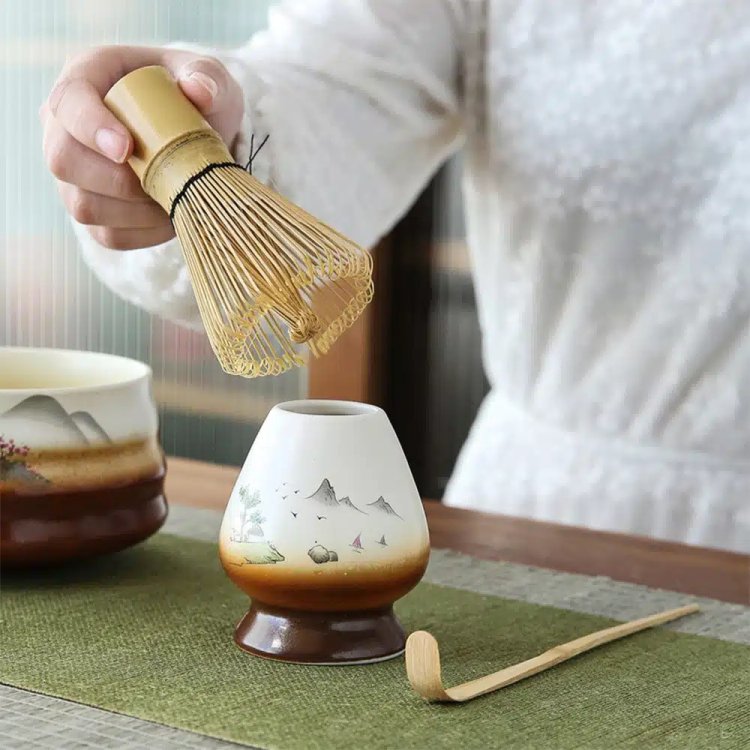 Crafting the Perfect Cup with Surotle’s Tea Accessories and Premium Tea Bags