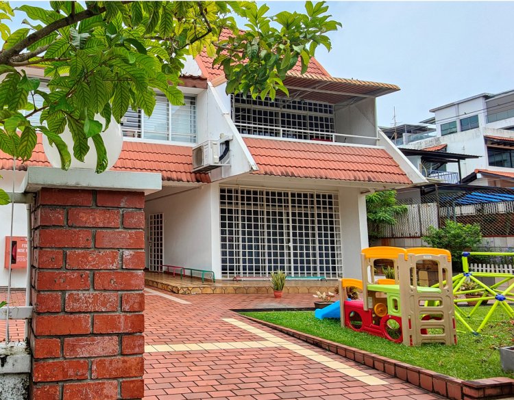 Discovering Excellence at Our Children's House - The Premier Preschool Learning Center in Singapore