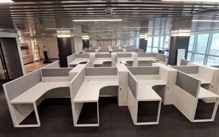 Enhance Your Workspace with Modern Office Furniture in Dubai