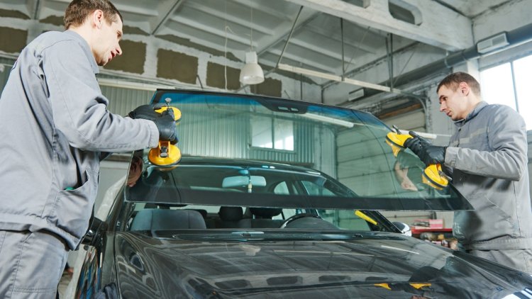 What Factors Affect the Cost of Windshield Replacement in Calgary?