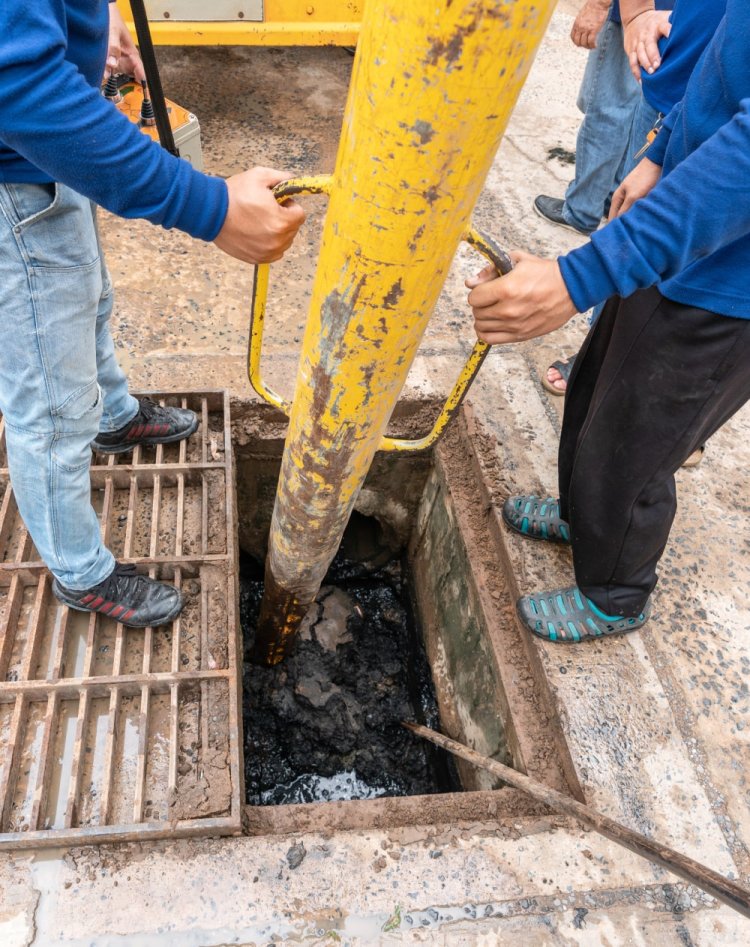 The Homeowner’s Guide to Unblocking Drains Safely and Effectively