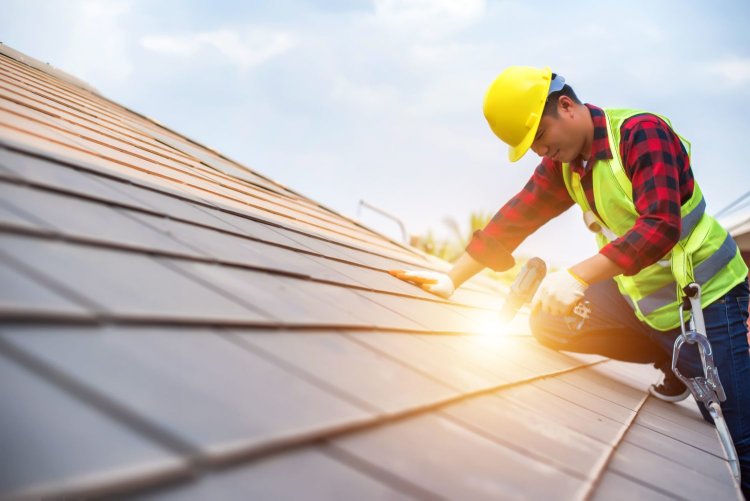 The Importance of Regular Roof Maintenance for Commercial Properties