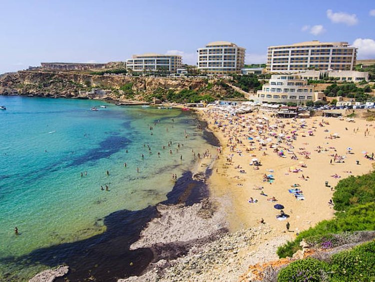 Top 7 Famous beaches in Malta