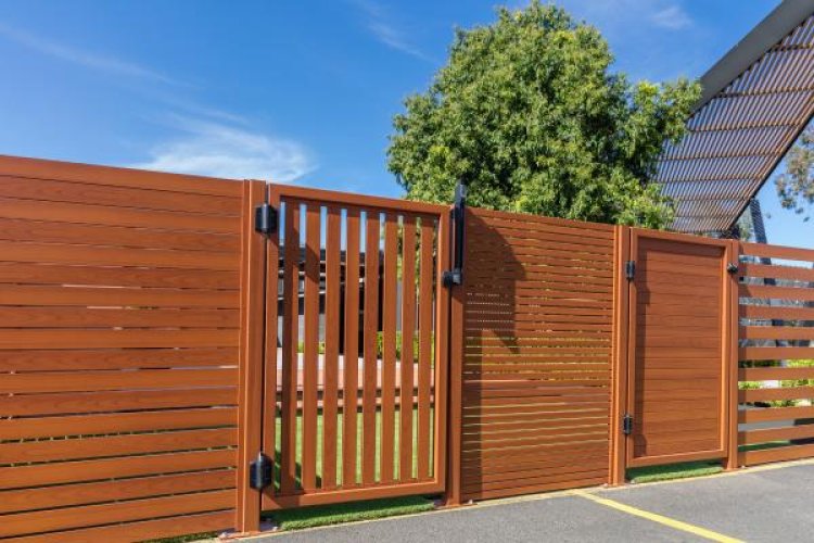 Modern Horizontal Black Fencing in Rochester, NY