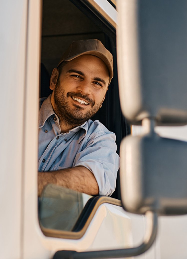 Earn More, Drive Smart: The Advantages of Contracted Truck Driving