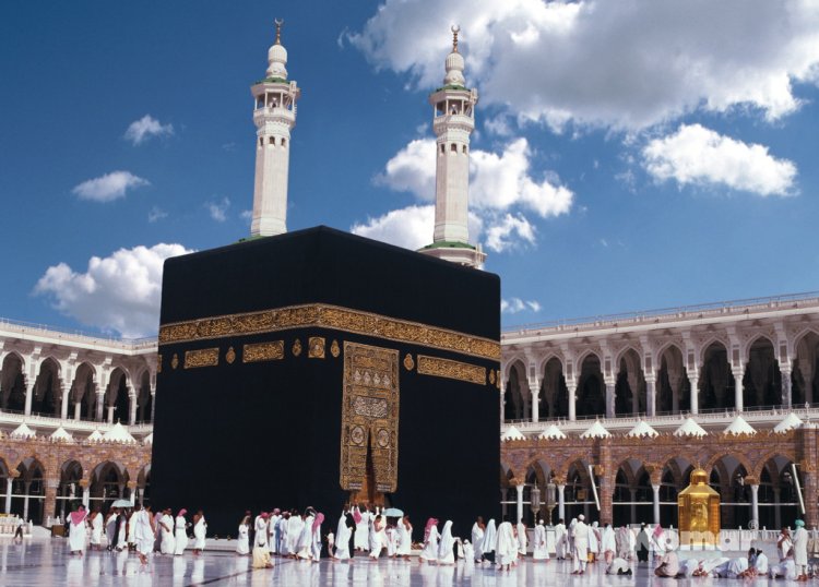 Experience the Journey of a Lifetime with Umrah Packages by Hajar Travels