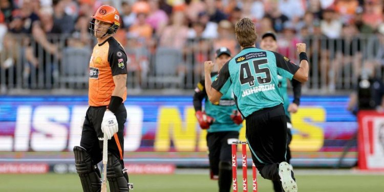 Johnson Triumphs in BBL Despite 'Bizarre' Toe Problem