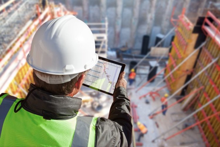 Streamlining Construction Projects with Daily Report Software