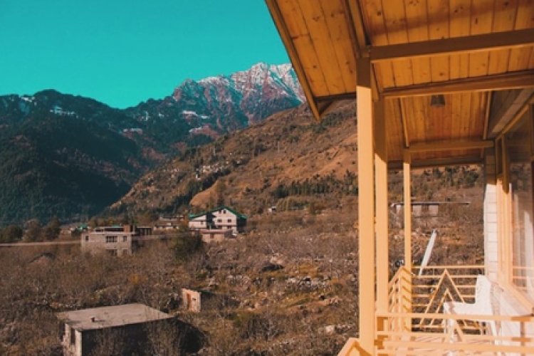 Places to stay in manali