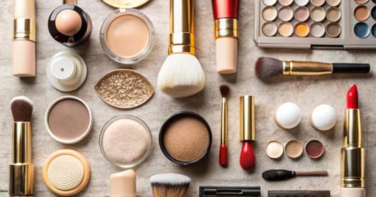 What Advantages Do Online Makeup in Pakistan Purchases Offer?