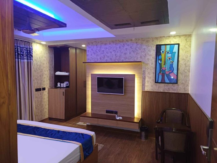 Book Hotels in Janakpuri West Delhi