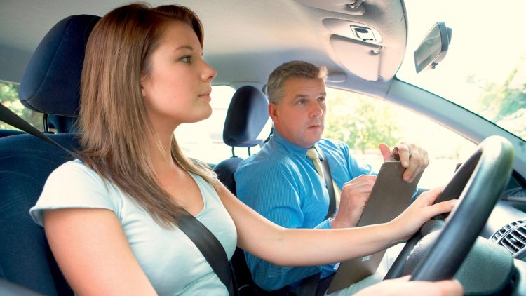 Top-Rated Driving Schools in Scarborough: A Review