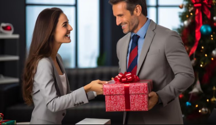 Impress Your Corporate Partners with These Pocket-Friendly Gift Ideas