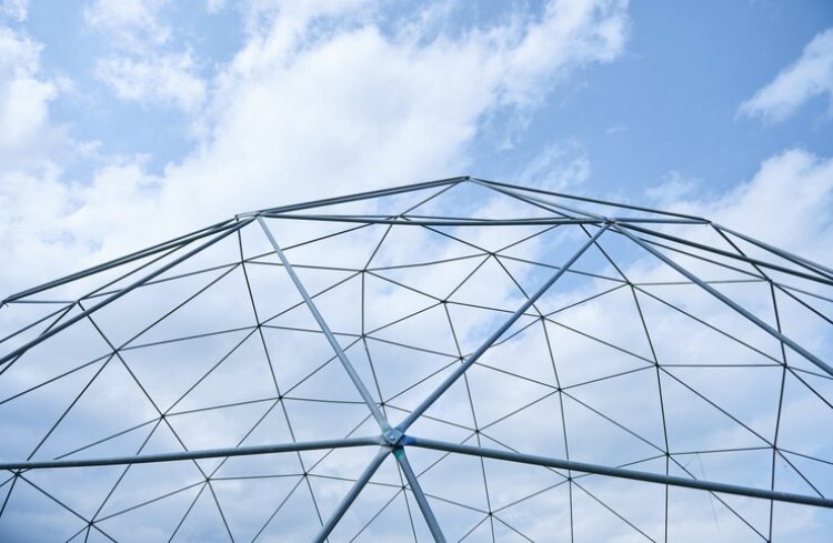 Mastering Design and Technology in Tensile Structures by Experts