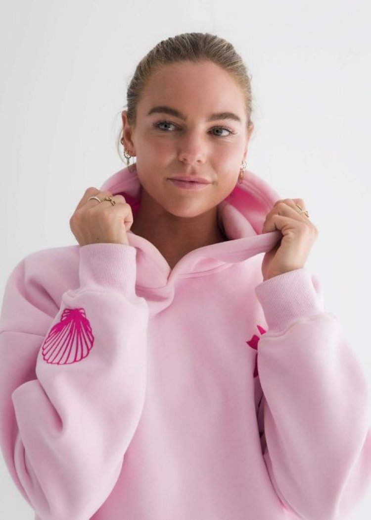 Pink Palm Puff Hoodie – Comfort & Style Redefined