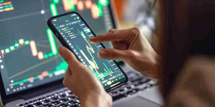 Smart Money Moves: How Online Financial Advisors in VA Can Help