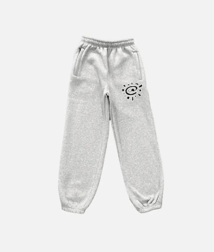 Your Next Favorite Outfit: Baggy Joggers with Travis Scott Shirt