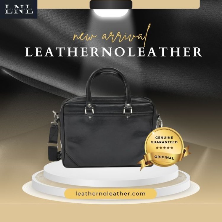 Laptop Case Portfolio vs. Laptop Sleeve: Which One Should You Choose?