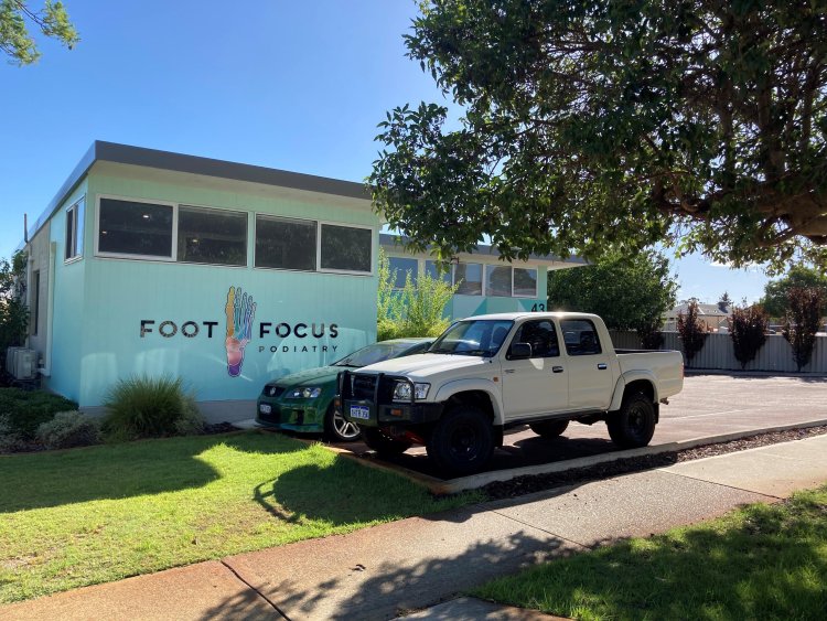 Can a Podiatrist Do Surgery on Your Foot?