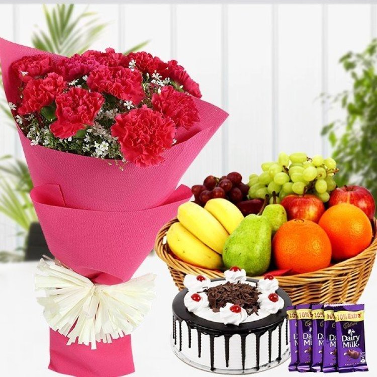 How to Make Every Celebration Memorable with Same-Day Flower and Cake Delivery Services