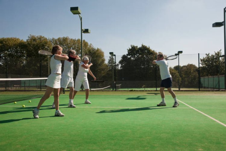 Group Tennis Lessons: The Affordable Way to Improve Fast