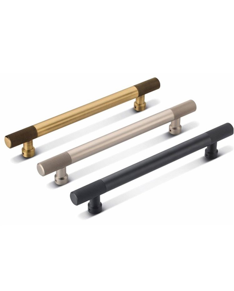 How to Choose the Perfect Door Handle for Your Main Door