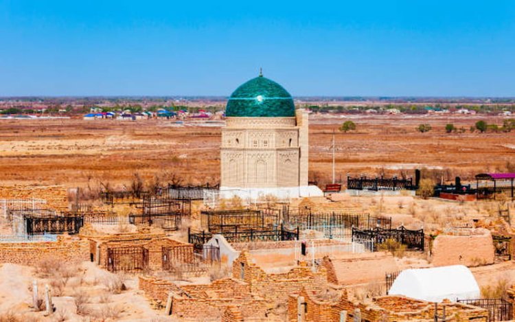 10 Stunning Places to Visit in Uzbekistan