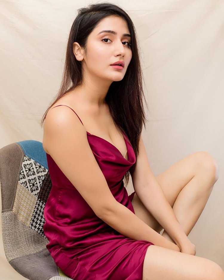 Dubai Escort Agency +971585498622