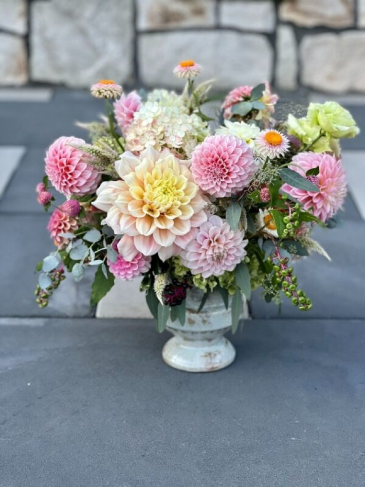 How To Find The Most Reliable & Professional Flower Delivery Services