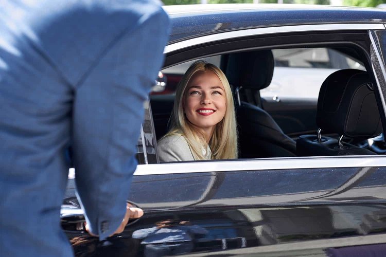 Aurora Municipal Airport Transfers