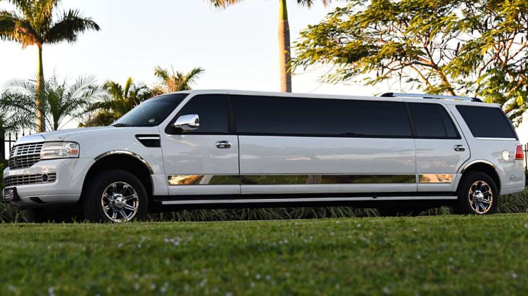Experience Unrivaled Luxury: Your Ultimate Guide to Limo Rental in Orange County