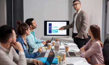How Custom Software Development Dubai Is Transforming Business Operations