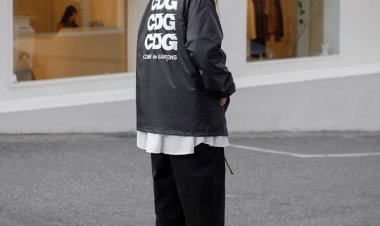 Comme des Garcons Jacket Maintenance and Storage Solutions