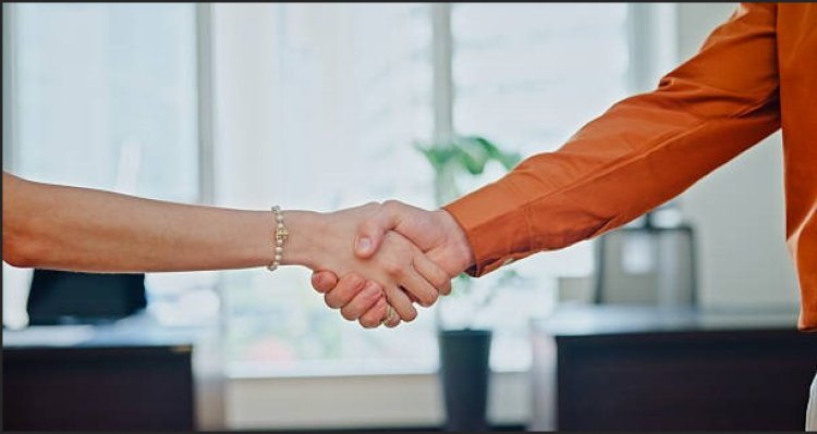 Customer Acquisition Strategy Template You Can Copy for a One-Person Business