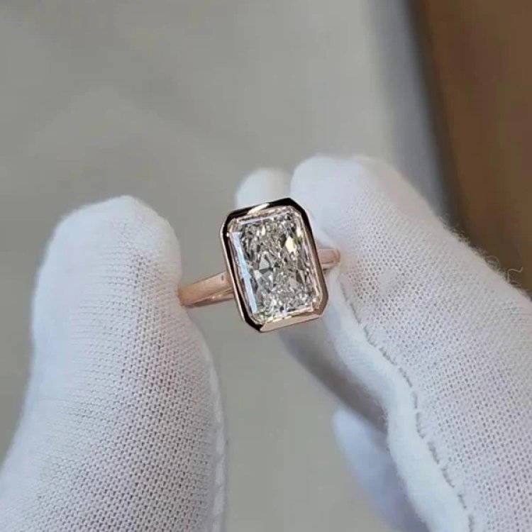 Top Lab Grown Diamond Engagement Ring Styles for Modern Couples