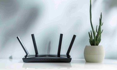 How Managed Business Internet Reduces Downtime and IT Costs for Canadian Enterprises