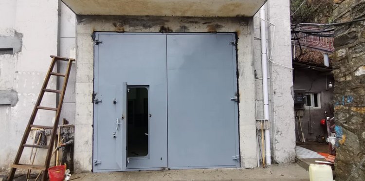 Industrial Applications of Steel Flood Doors [Infographic]