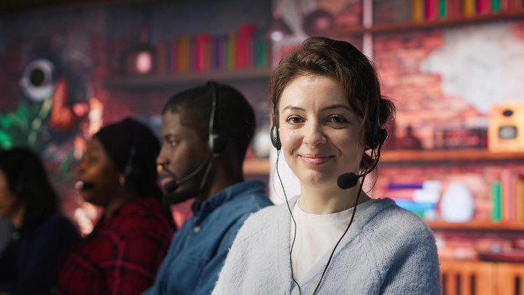 How Colombia BPO Services Support Real-Time Customer Experience Operations