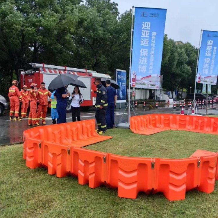 Temporary Flood Barrier Solutions: Protect Your Home in Minutes!