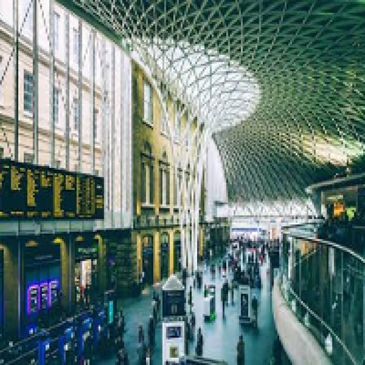Which Is the Best Way to Travel from King's Cross to London Airport