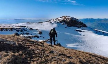 Book Kedarkantha Trek