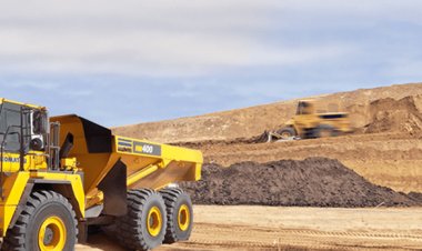 5 Key Features of Komatsu Articulated Dump Trucks in UAE