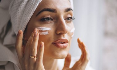 How to Use a Cleanser?